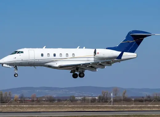 Bombardier Challenger 300