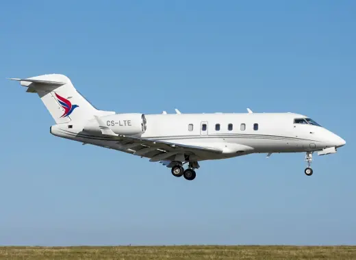 Bombardier Challenger 300