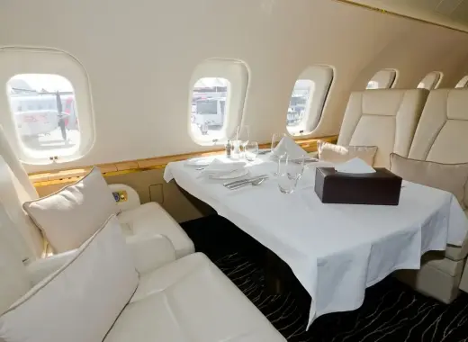 Bombardier Global 5000