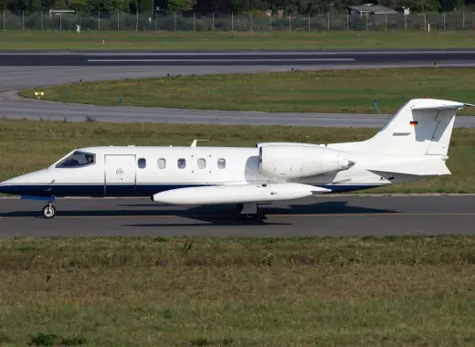 Bombardier Learjet 35 / 35A