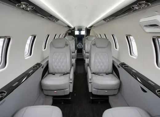 Bombardier Learjet 75
