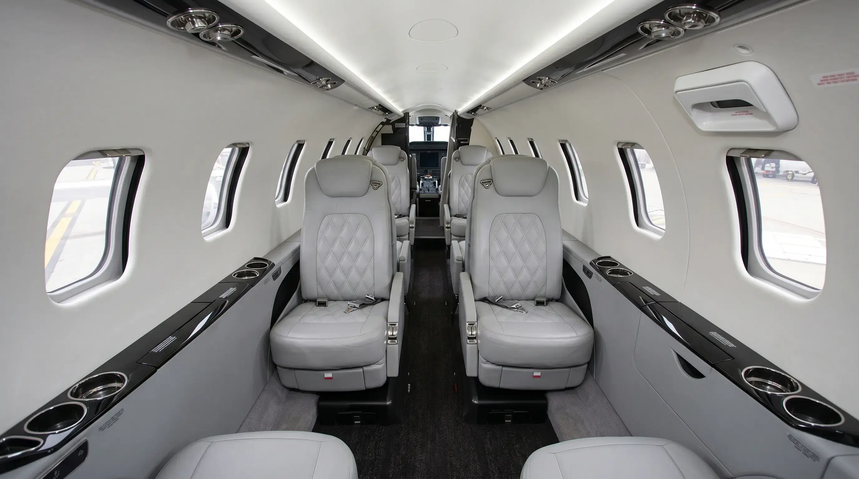 Bombardier Learjet 75