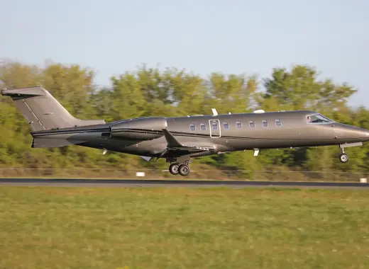 Bombardier Learjet 75