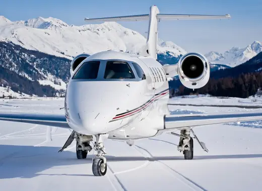 Embraer Phenom 300