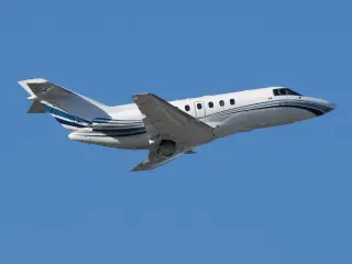 Hawker Beechcraft 750