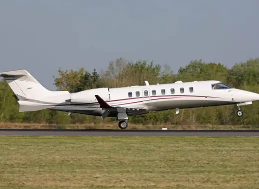 Bombardier Learjet 75
